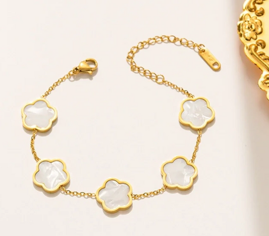 Gold effect Four Leaf Clover Bracelet with Pearlescent White Shell Double sided